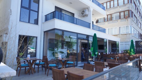 Exterior - The Lavington Hotel (Cinarcik)