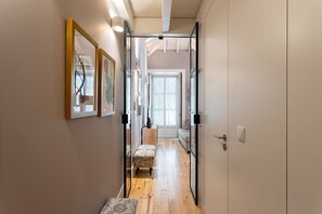 Deluxe Duplex, Mezzanine | Living area