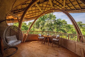 Villa – grand, 1 soverom, privat basseng (Grand Jewel) | Sengetøy av topp kvalitet, minibarvarer (inkludert) og safe på rommet