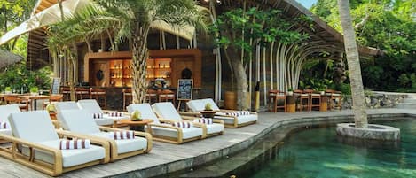 2 outdoor pools, open 7:00 AM to 8:00 PM, sun loungers