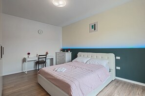 2 slaapkamers, een bureau, gratis wifi