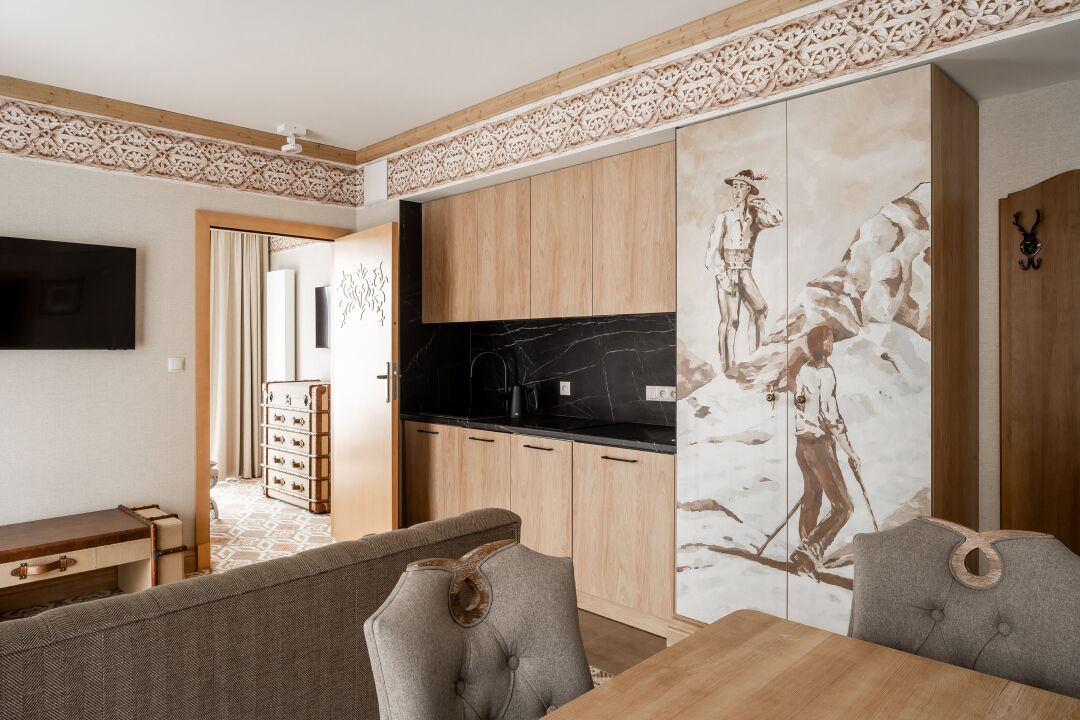 Superior Apartment | Laptop workspace, blackout drapes, cribs/infant beds, free WiFi