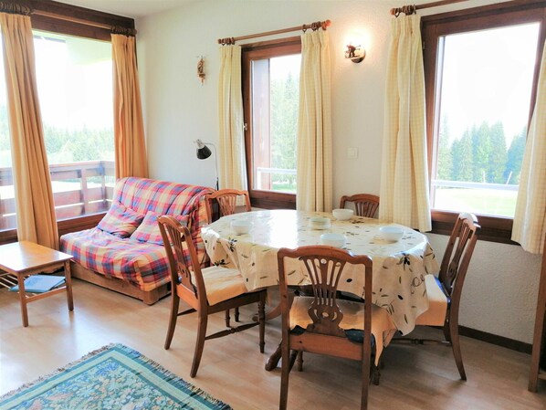 Dining - 3-room apartment at the foot of the slopes for 4 people in Morillon (Morillon 1100)
