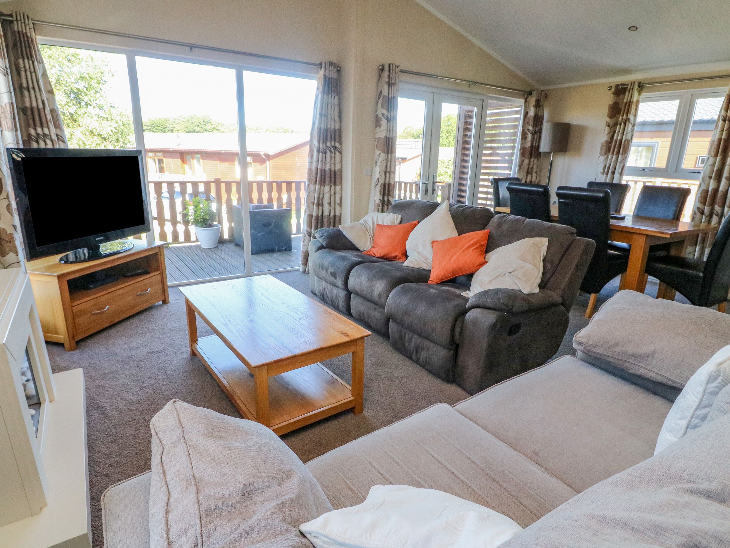 GRESSINGHAM 22, pet friendly in South Lakeland Leisure Village