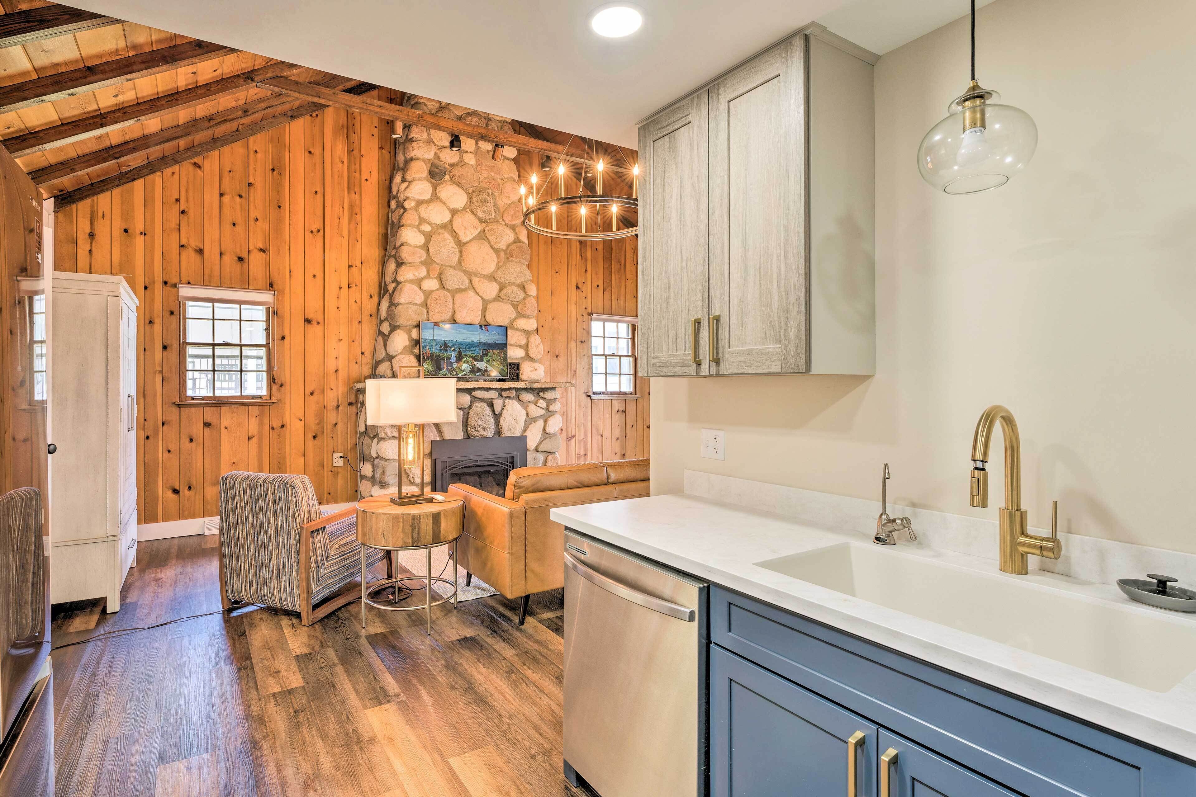 Renovated & Spacious Cabin w/ Patio & Grounds