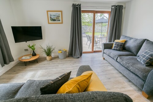 Tan y Bryn Bach -  a snowdonia that sleeps 5 guests  in 2 bedrooms