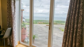 Interior - Y Beudy -  a sea view that sleeps 2 guests  in 1 bedroom (Isle of Anglesey)