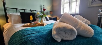 The Farrier's on the Chase