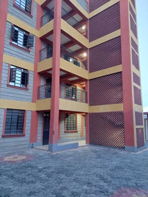 Front of property - StayPlus Shyrah Cosy 2 Bedroom Apartment (Naivasha)