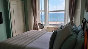 Dobbeltrom – superior | Allergitestet sengetøy, safe på rommet og individuelt innredet