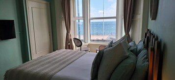 Superior Double Room | Hypo-allergenic bedding, in-room safe, individually furnished, desk