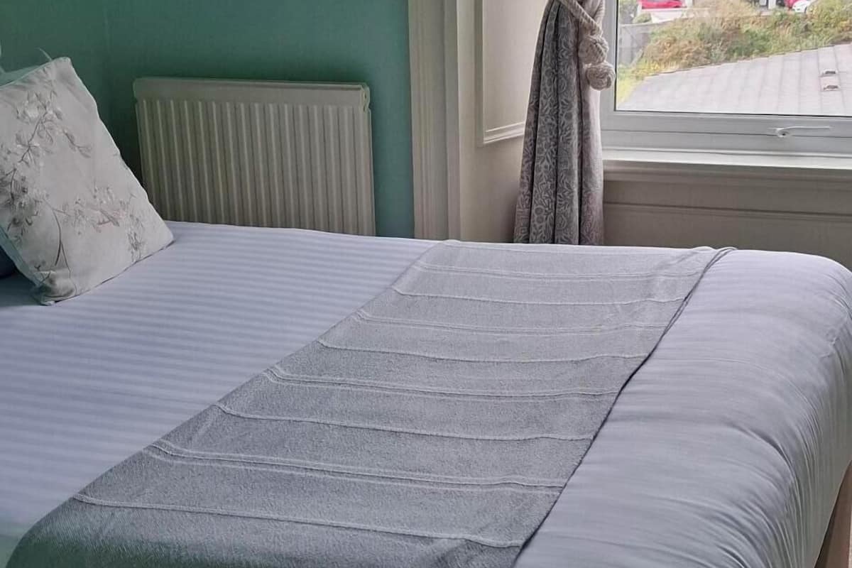 Standard Double Room | Hypo-allergenic bedding, in-room safe, individually furnished, desk