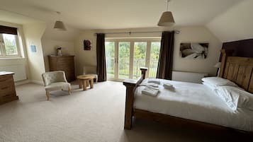 4 habitaciones, tabla de planchar con plancha y wifi gratis