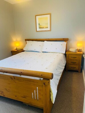 3 間睡房、熨斗/熨衫板、可攜式嬰兒床、免費 Wi-Fi