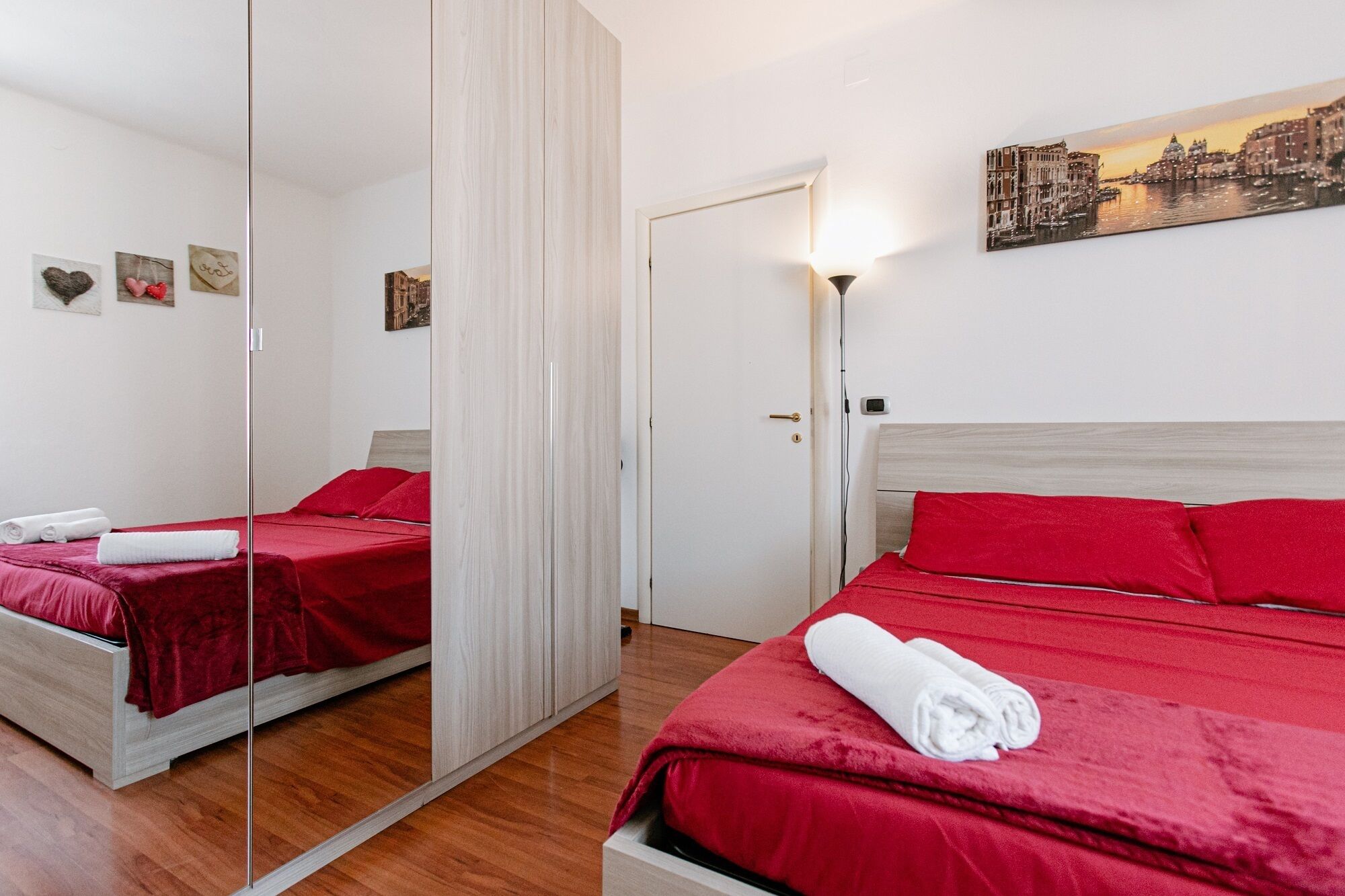 Lucky Flower - Cozy and Stylish with free parking