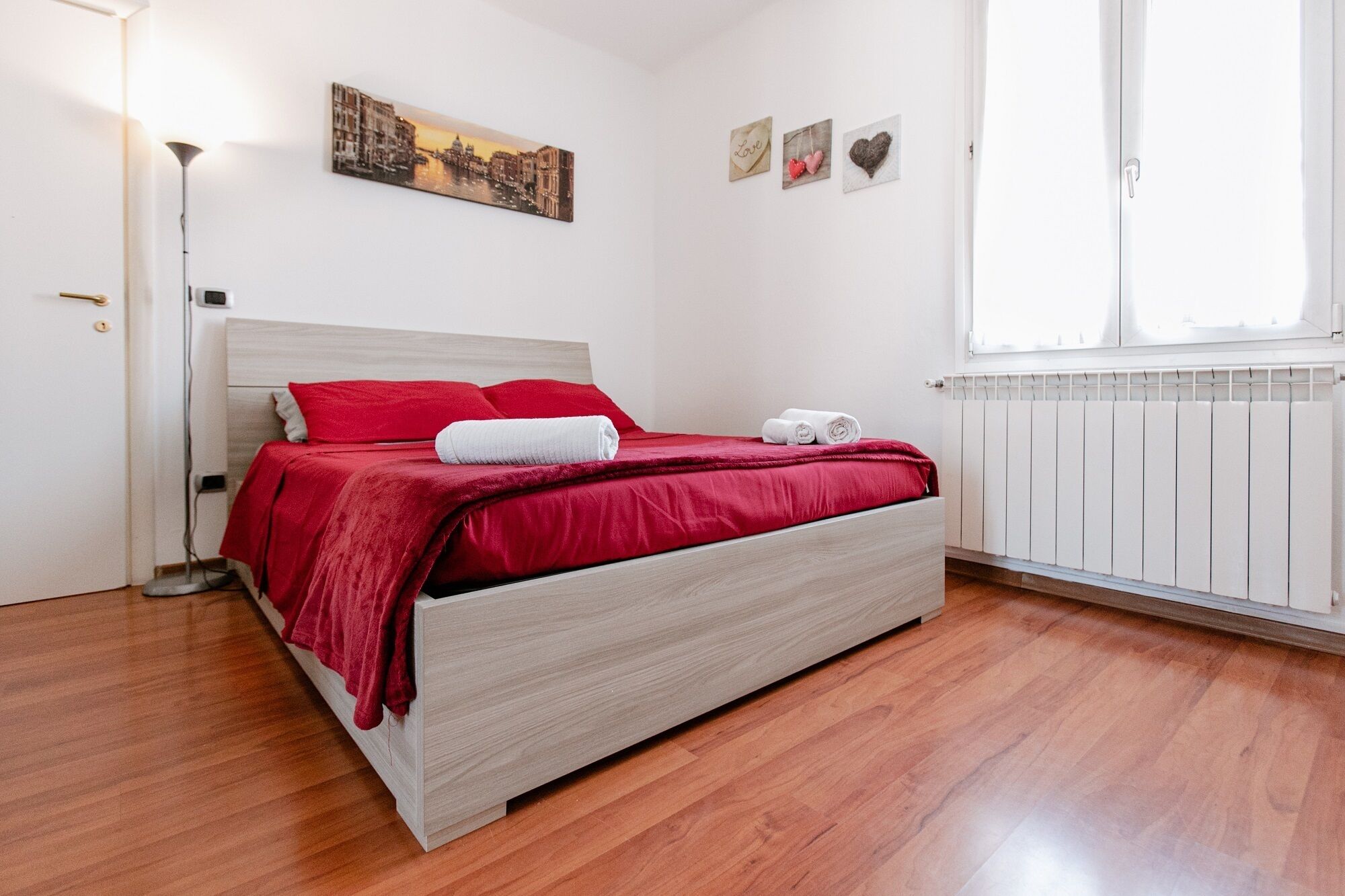 Lucky Flower - Cozy and Stylish with free parking