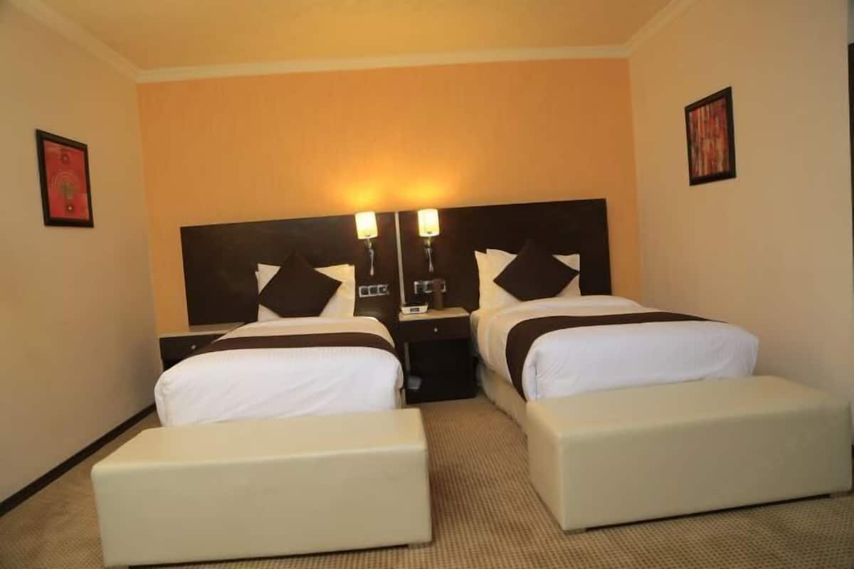 Ropa de cama de alta calidad y minibar