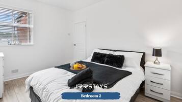3 bedrooms, iron/ironing board, free WiFi, bed sheets