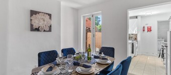 JRR Stays - Warwickshire - Nuneaton - CV10