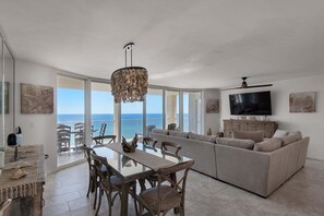 TV - Stunning oceanfront condo in Panama City Beach, perfect for up to 8 guests! (Panama City Beach)