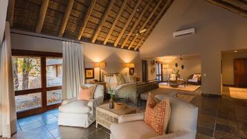 Luksus-villa | 2 soveværelser, minibar, gratis Wi-Fi, sengetøj