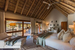Luxury Villa | 2 bedrooms, minibar, free WiFi, bed sheets - Simbavati River Sands (Bushbuckridge)