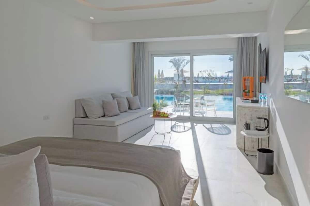 1 chambre, literie de qualité, minibar, coffre-fort
