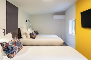 Lodge Duplex Bord D'étang | Hypo-allergenic bedding, minibar, individually decorated