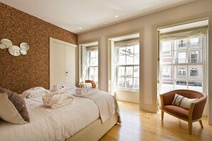 2 chambres, fer et planche à repasser, lit parapluie, Wi-Fi gratuit