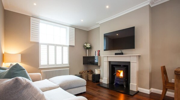 Unclassified image, 1 of 37, button - Luxury Marylebone Flat with Private Garden! (London)