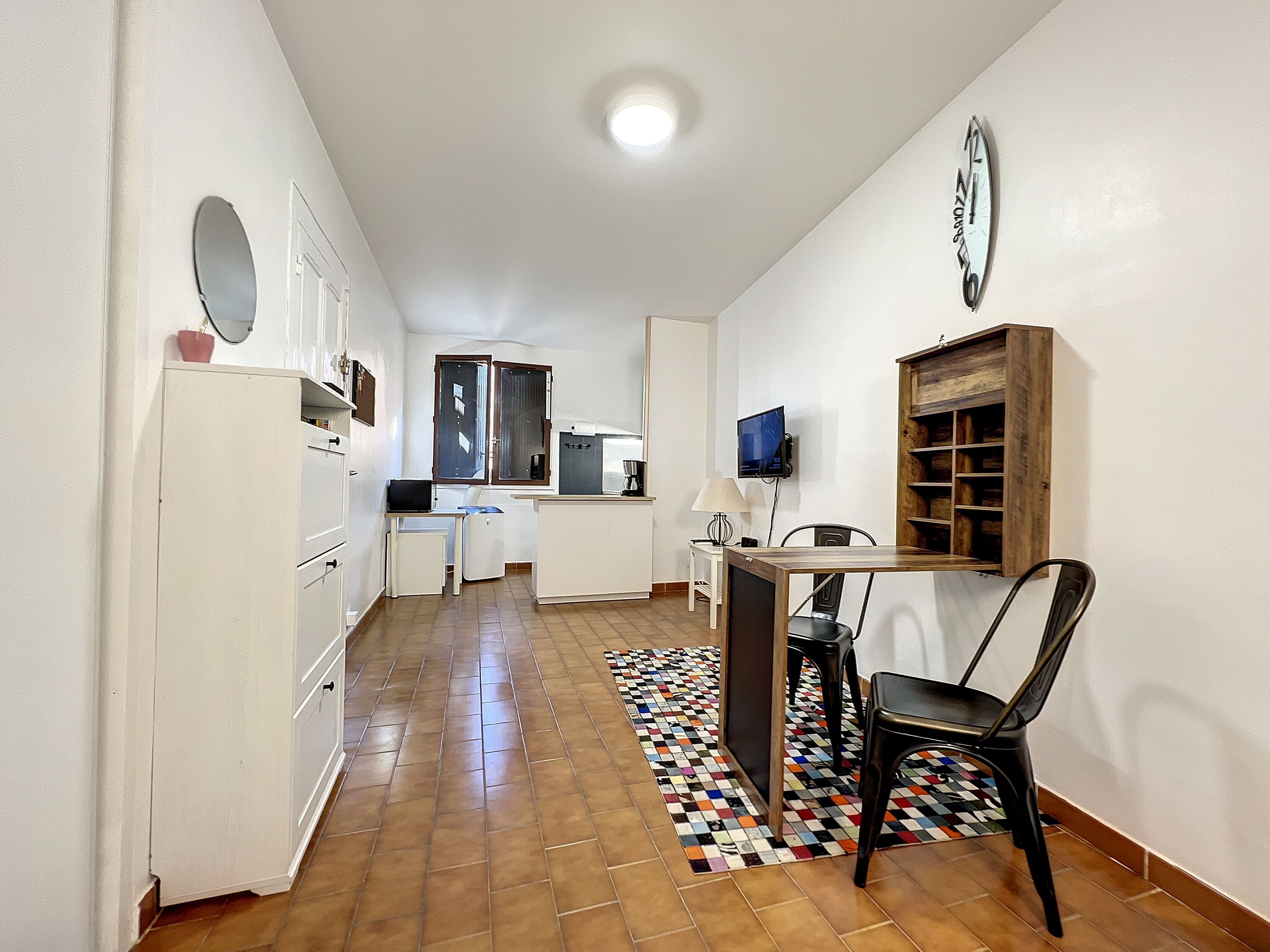 Studio Capucins Meublé et Rénové