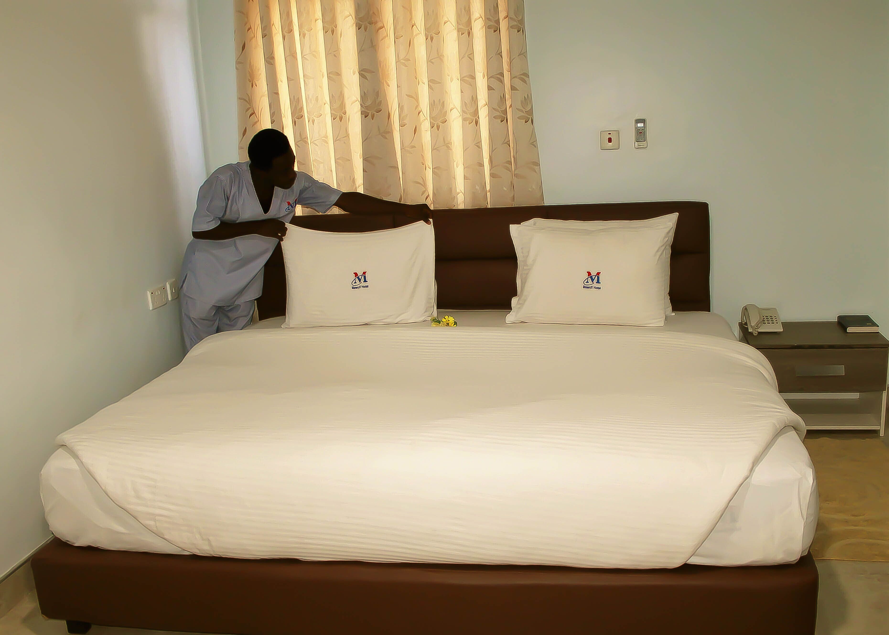 Matelas Select Comfort, coffres-forts dans les chambres