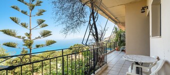 Appartement "Vangelis Studio 1" avec vue sur la mer, terrasse et Wi-Fi.