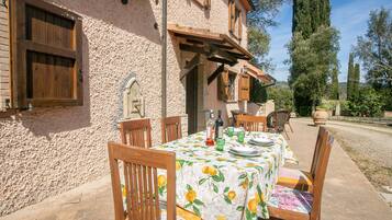 Ristorazione all'aperto