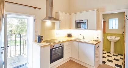 Host & Stay | The Hayloft