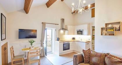 Host & Stay | The Hayloft