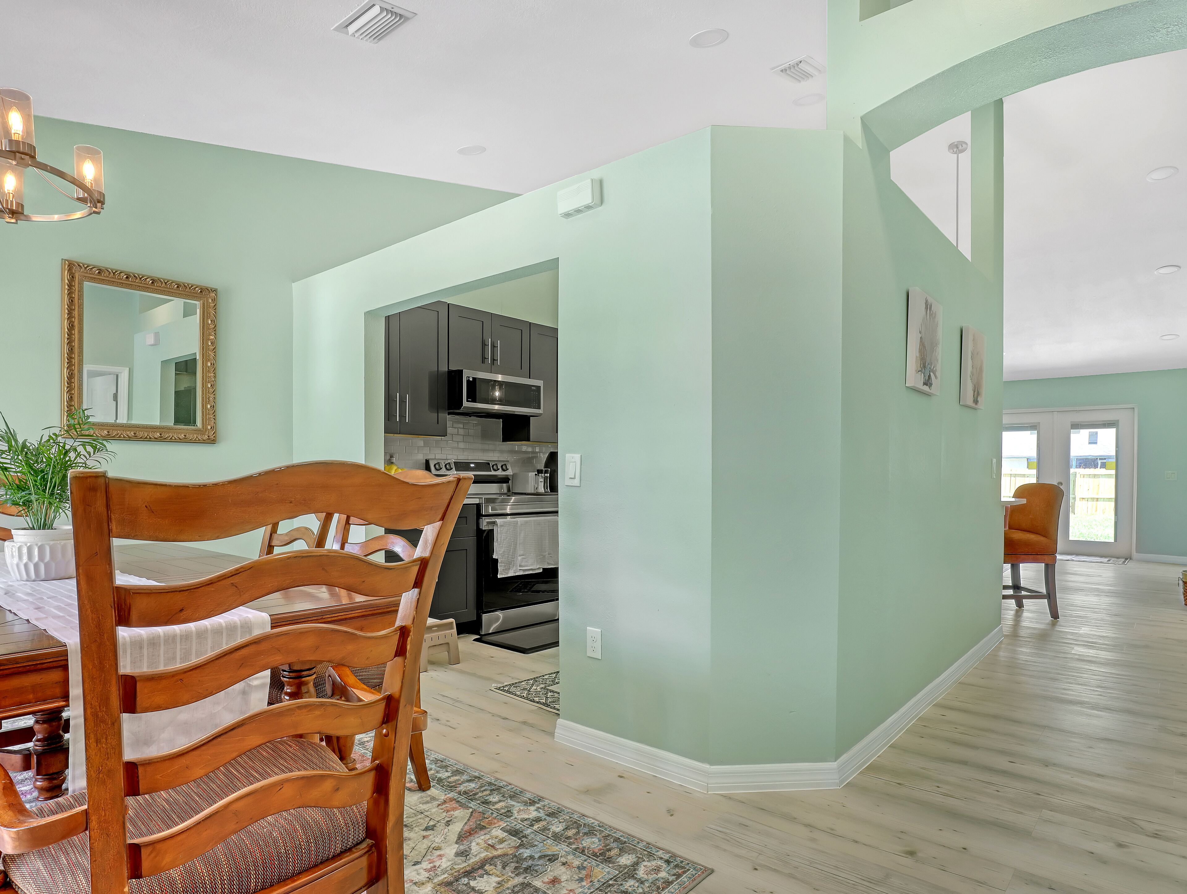 Spacious 4 bedroom, 2000 sq ft home with parking on premise.