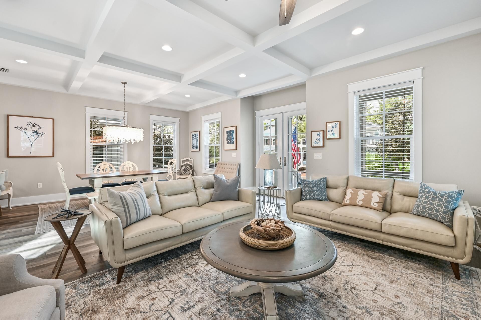 Close to Beach and State Park! Nearby Shopping! 4 Adult Bikes!