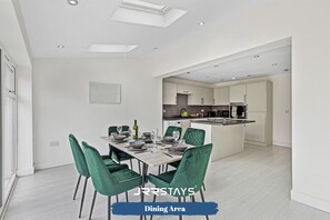 Dining - Tipton - 3 Bedroom House, Garden, With Parking, Sleeps 7 - JRR Stays  (West Midlands)