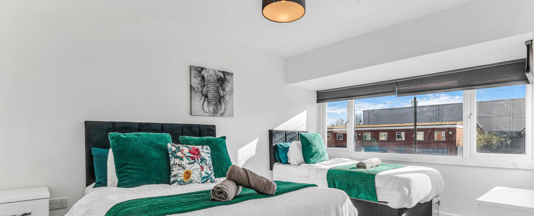 3 chambres, fer et planche à repasser, Internet gratuit, draps fournis