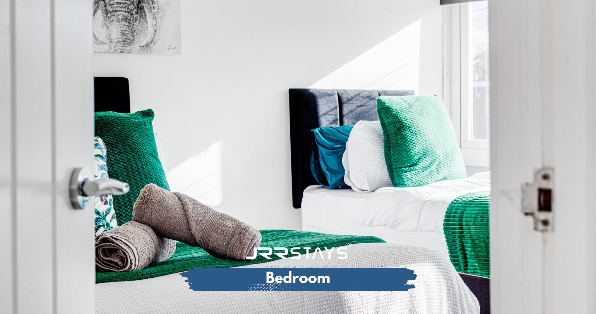 3 bedrooms, iron/ironing board, free Internet, bed sheets