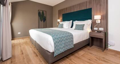 Aurelia Antica Suites & Apartments