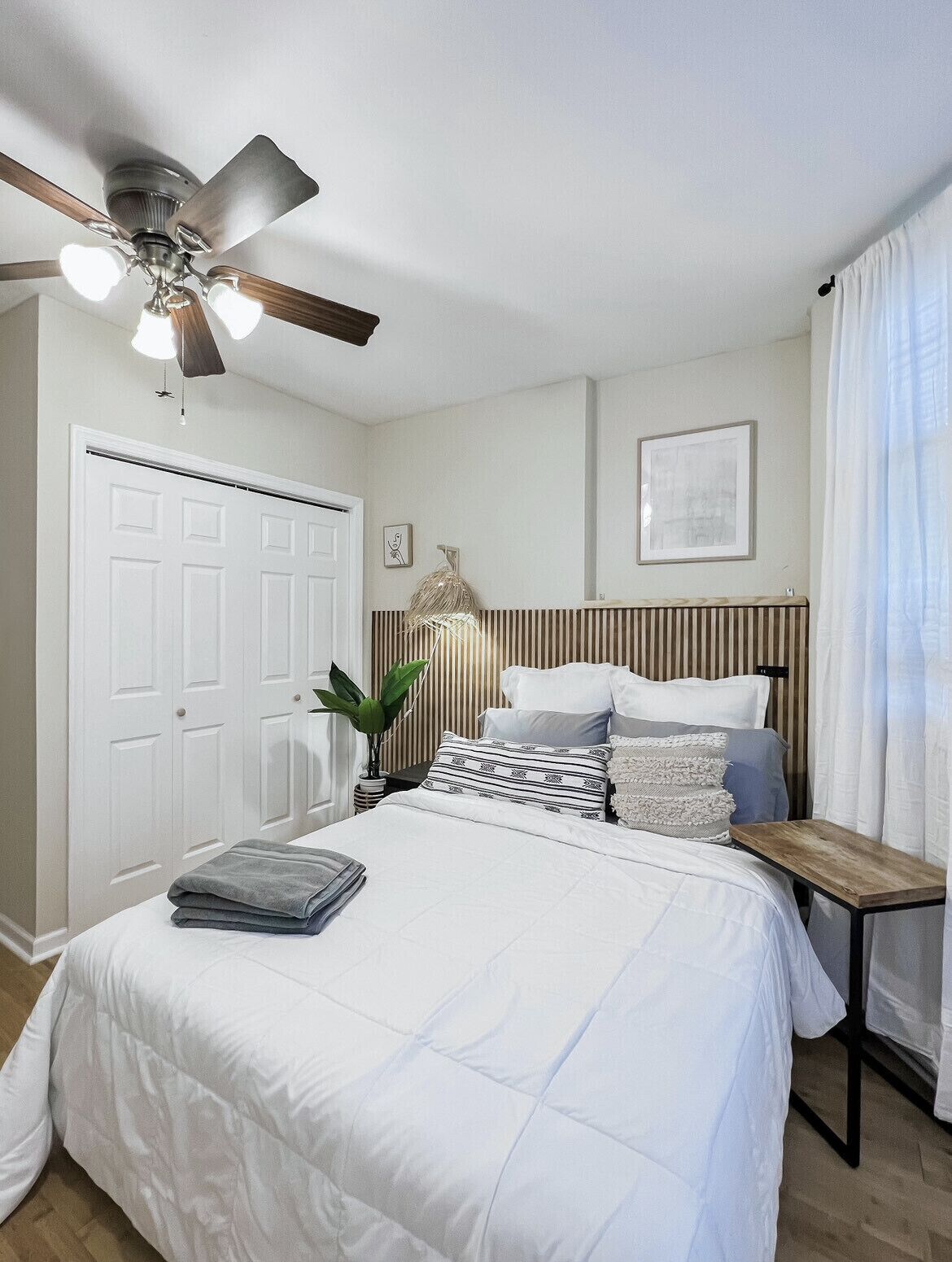 Cozy JC Oasis | Mins to NYC | Private Backyard | Fireplace | Grill | Firepit