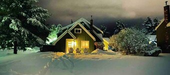 Condo with Offsite Amenities- Walk to Breweries!