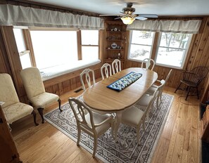 Dining - Lake Wentworth Estate: Unobstructed Sunset Views, Private Beach, Fire Pit, Lawn (Wolfeboro)