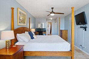 1 bedroom, desk, iron/ironing board, free WiFi