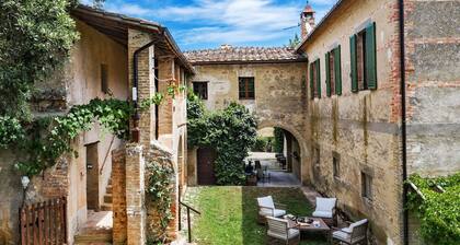 BORGO ANTICO - Neun Schlafzimmer Villa, Schläft 20