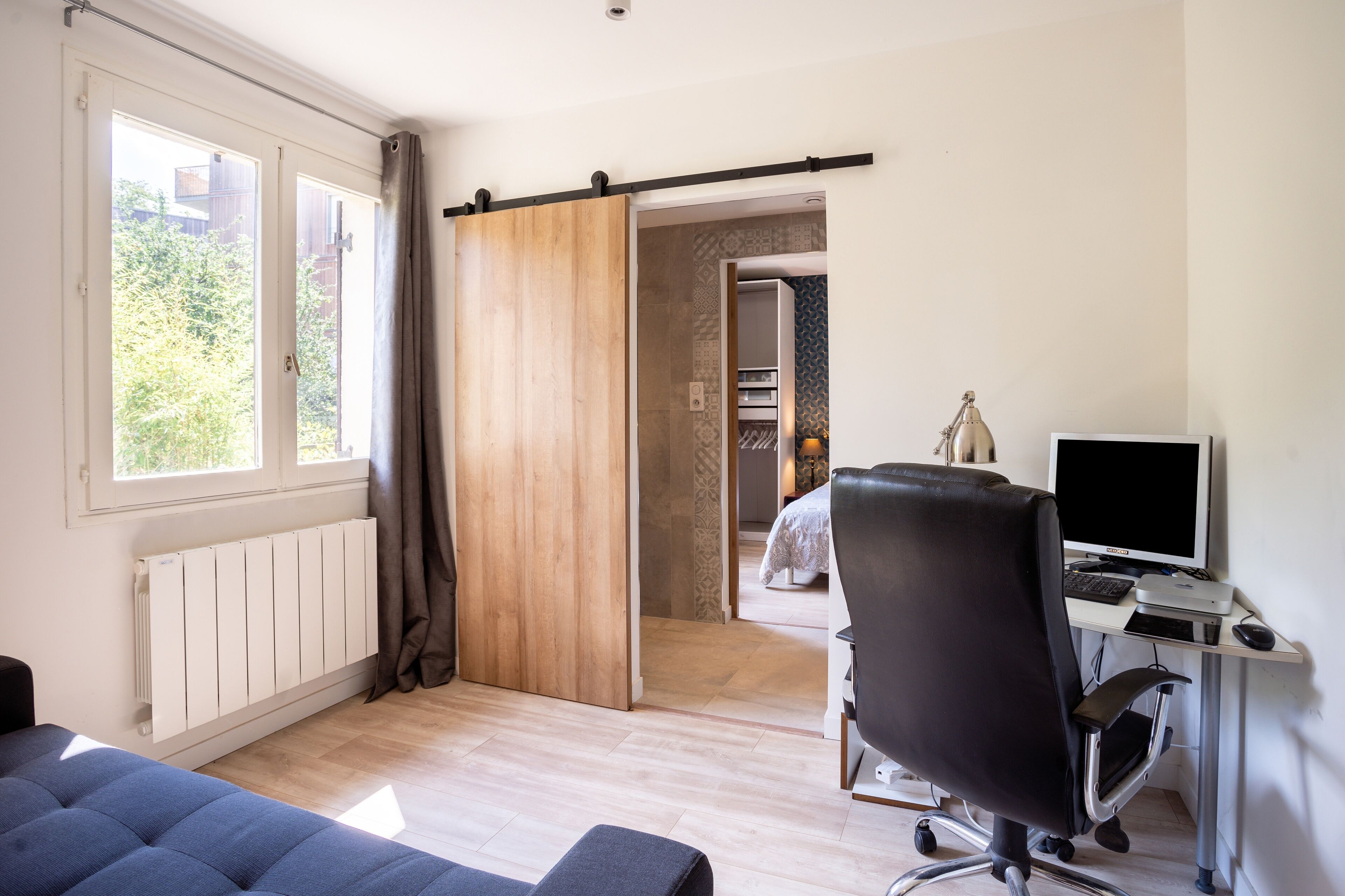 2 habitaciones, escritorio, wifi gratis y ropa de cama 