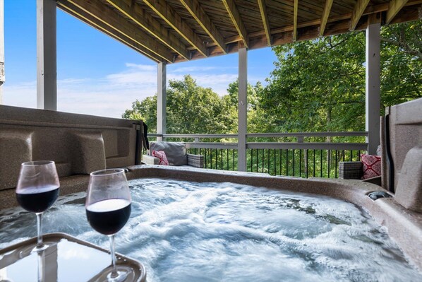 Bain à remous extérieur