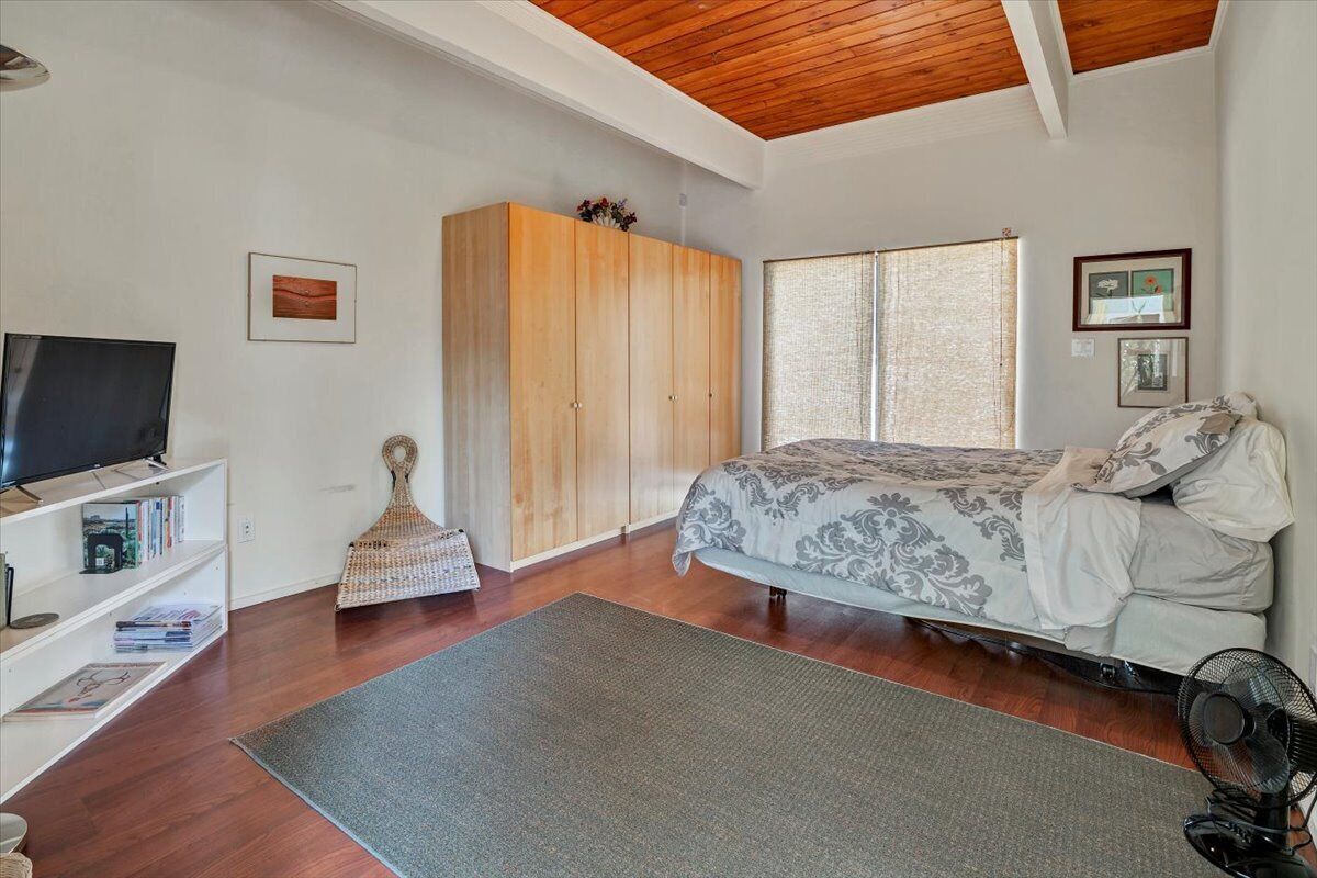 Modern Villa with private pond near Legoland and Delaware River. 